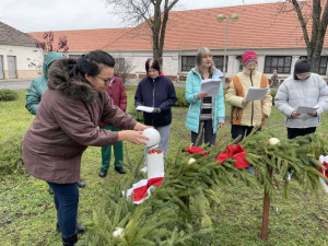 A harmadik gyertya meggyújtása