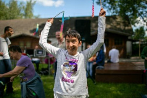 Zenés táncos bemutató a fejlesztő csoportosokkal