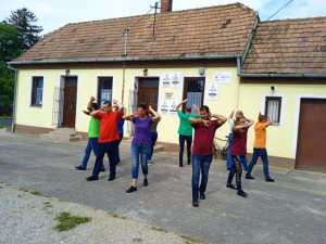 A hőség ellenére mindenki nagyon ügyes volt, nagy tapsot is kaptunk.