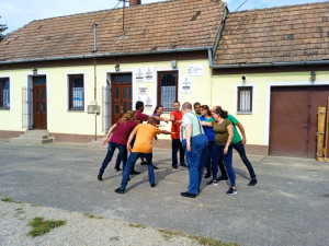 A hőség ellenére mindenki nagyon ügyes volt, nagy tapsot is kaptunk.